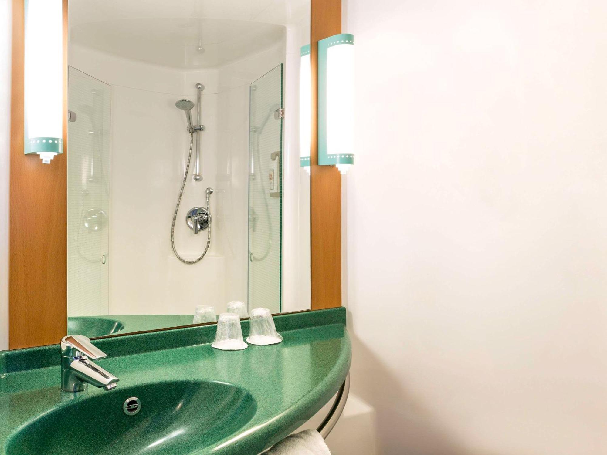 Ibis Leeds Centre Marlborough Street Hotel Eksteriør billede
